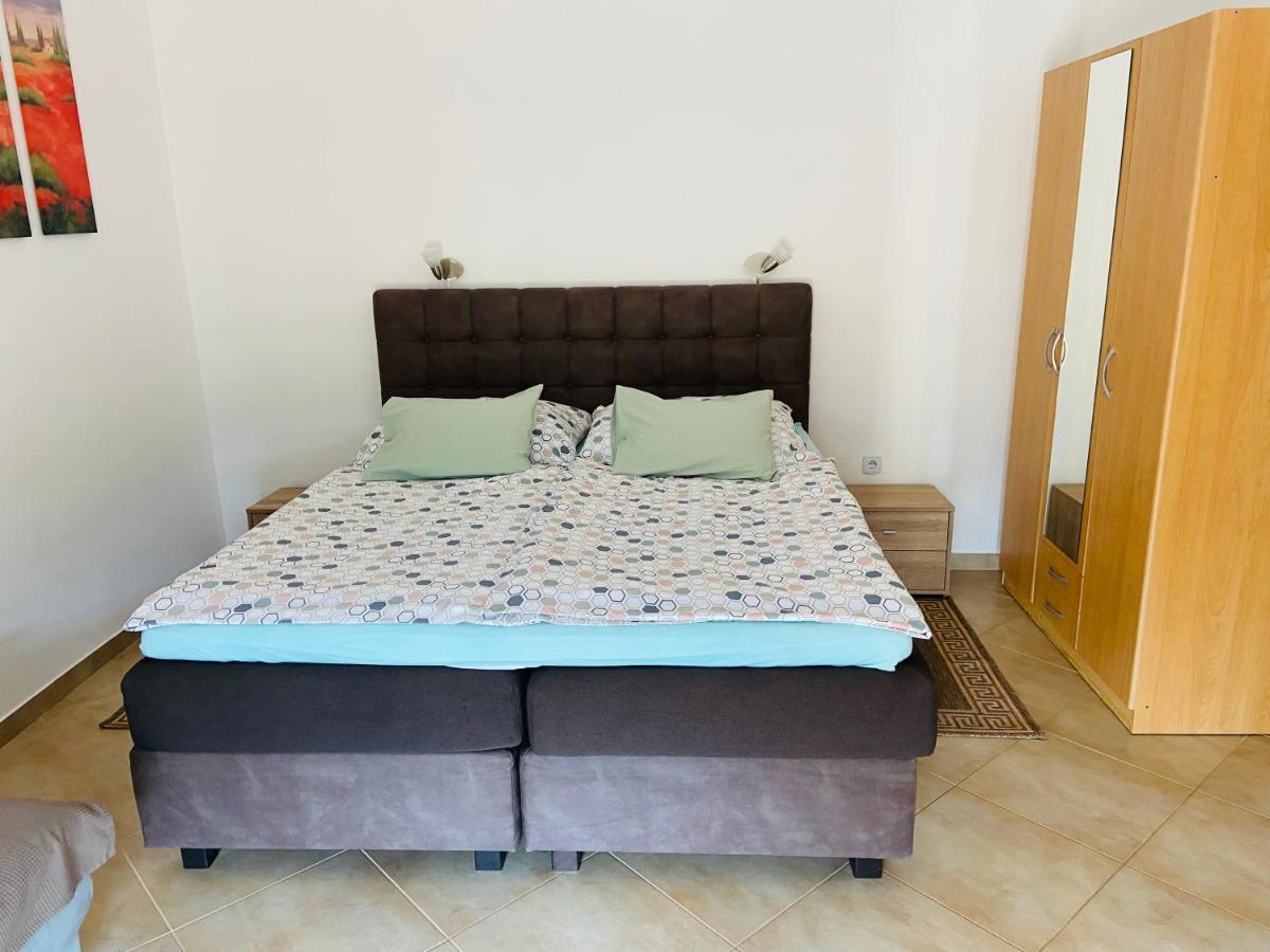 Apartmani Slavko Fazana Exterior photo