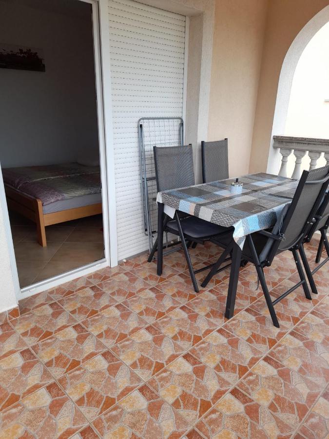 Apartmani Slavko Fazana Exterior photo