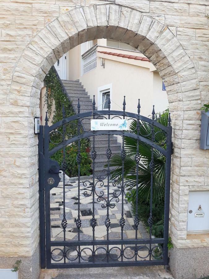 Apartmani Slavko Fazana Exterior photo