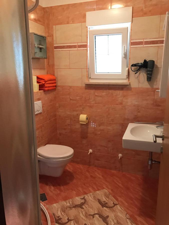 Apartmani Slavko Fazana Exterior photo